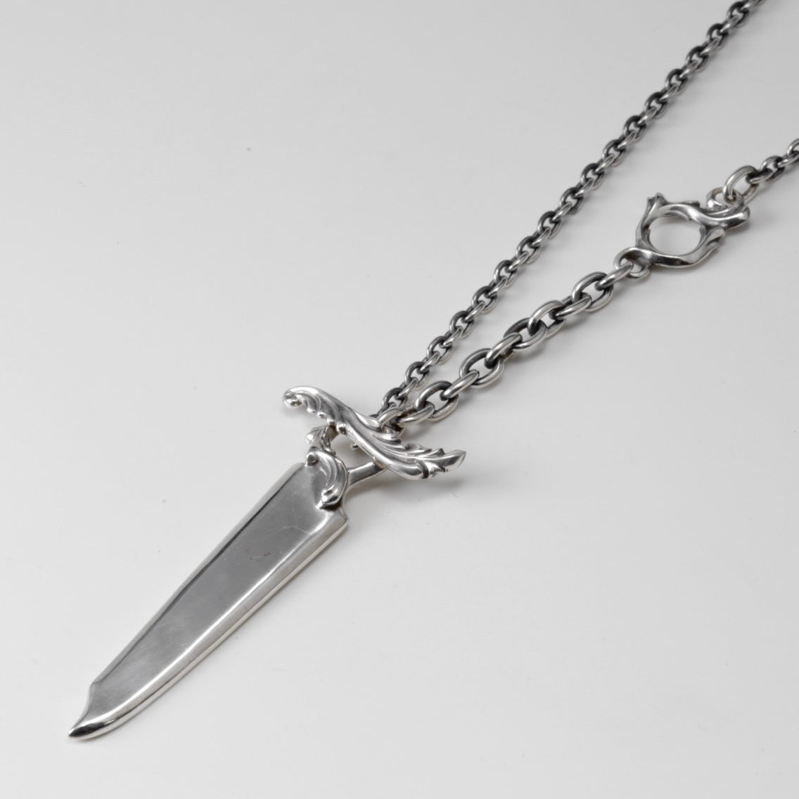 Blade Pendant Ⅱ