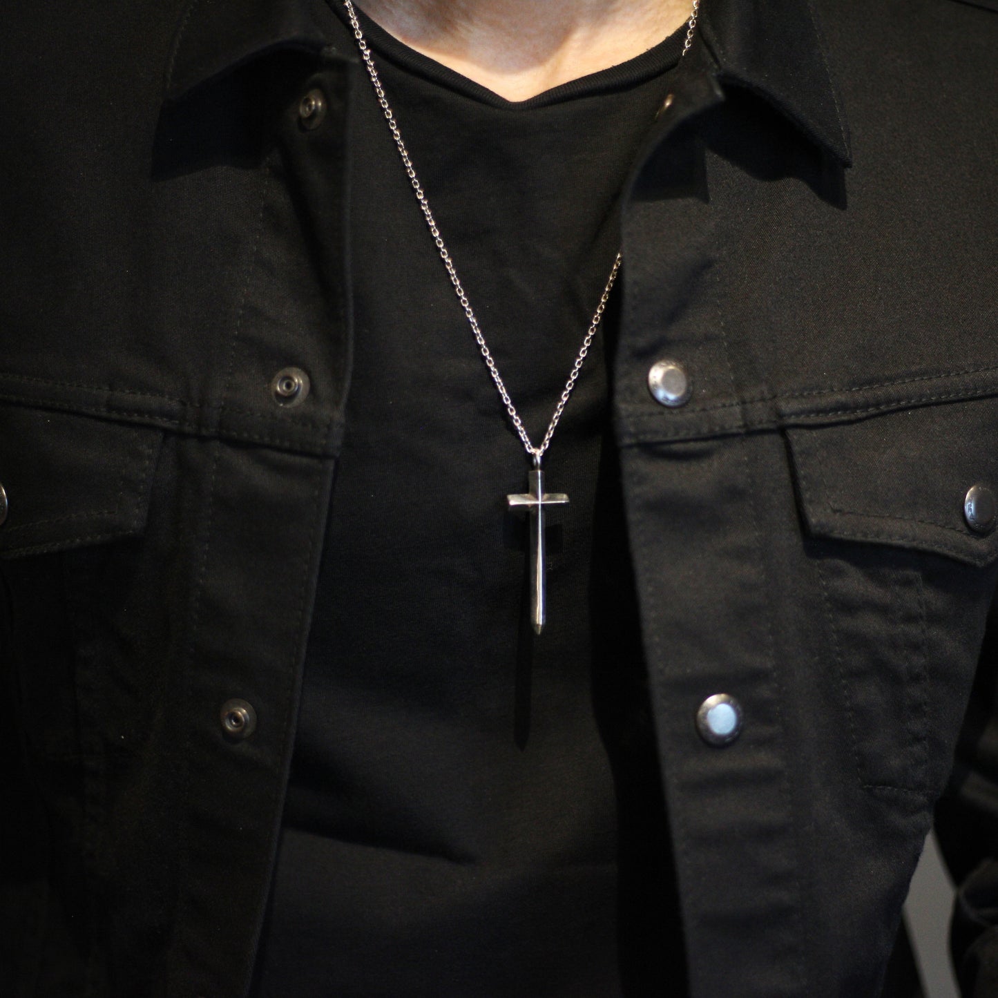 CROSS PENDANT