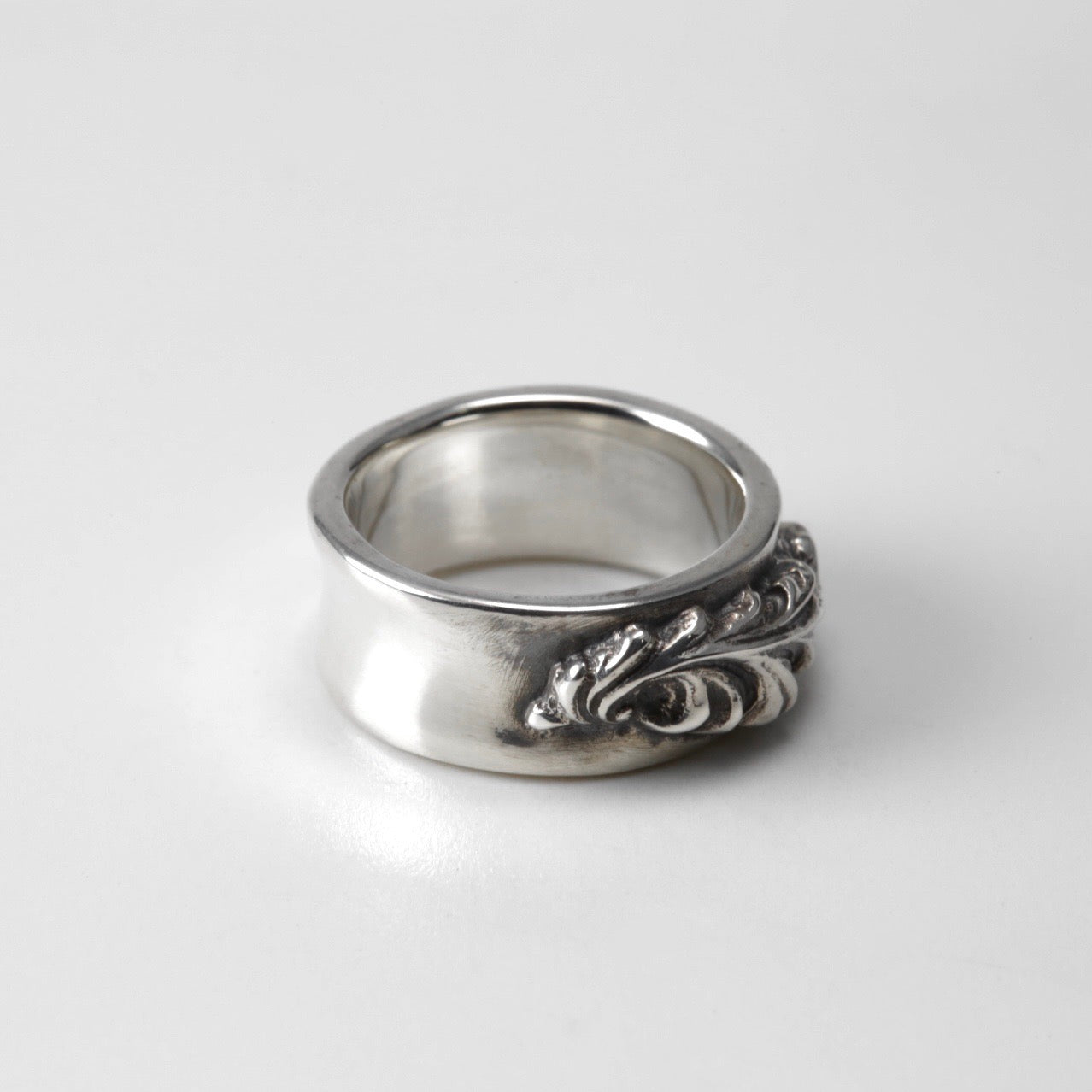 Arabesque Ring