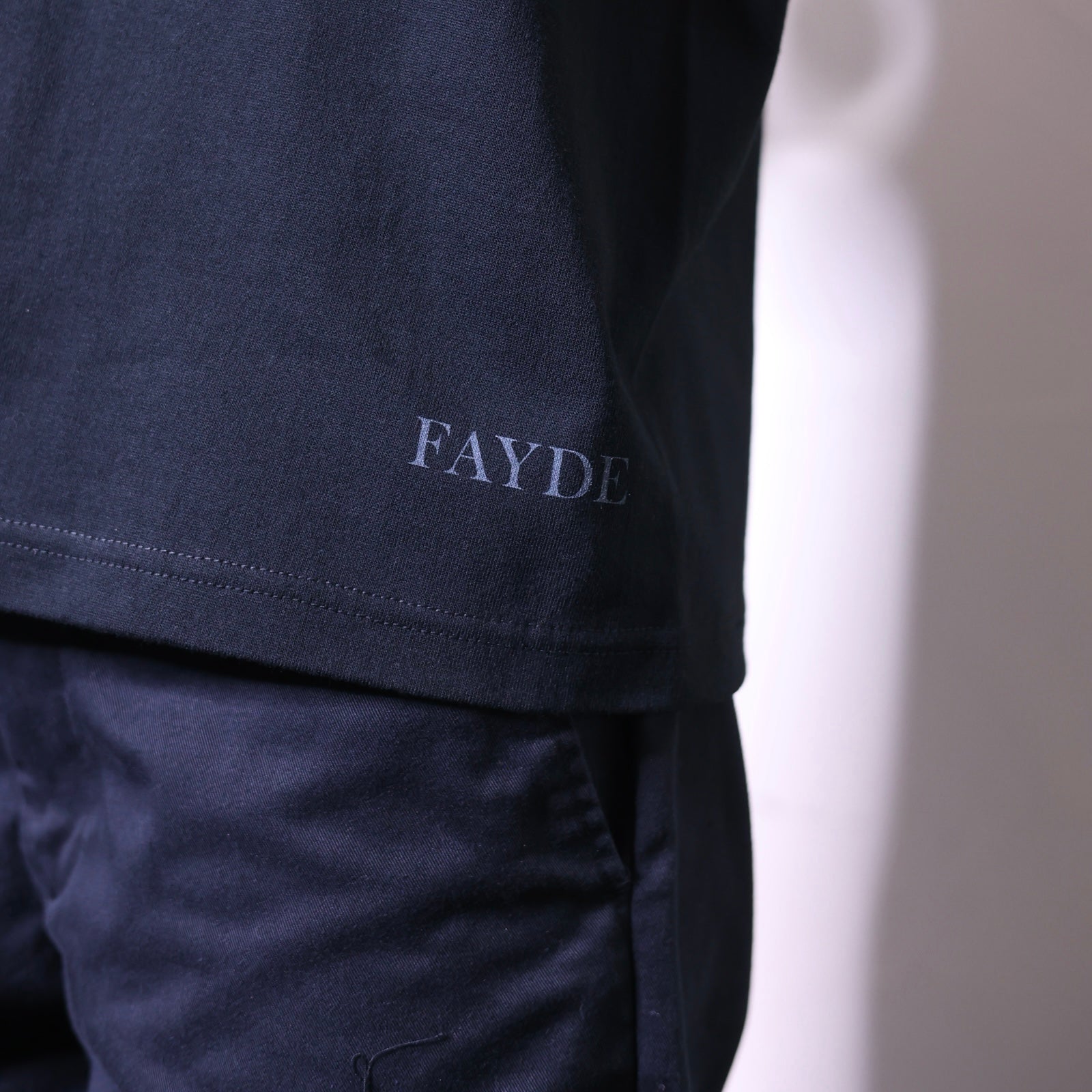 LOGO TEE