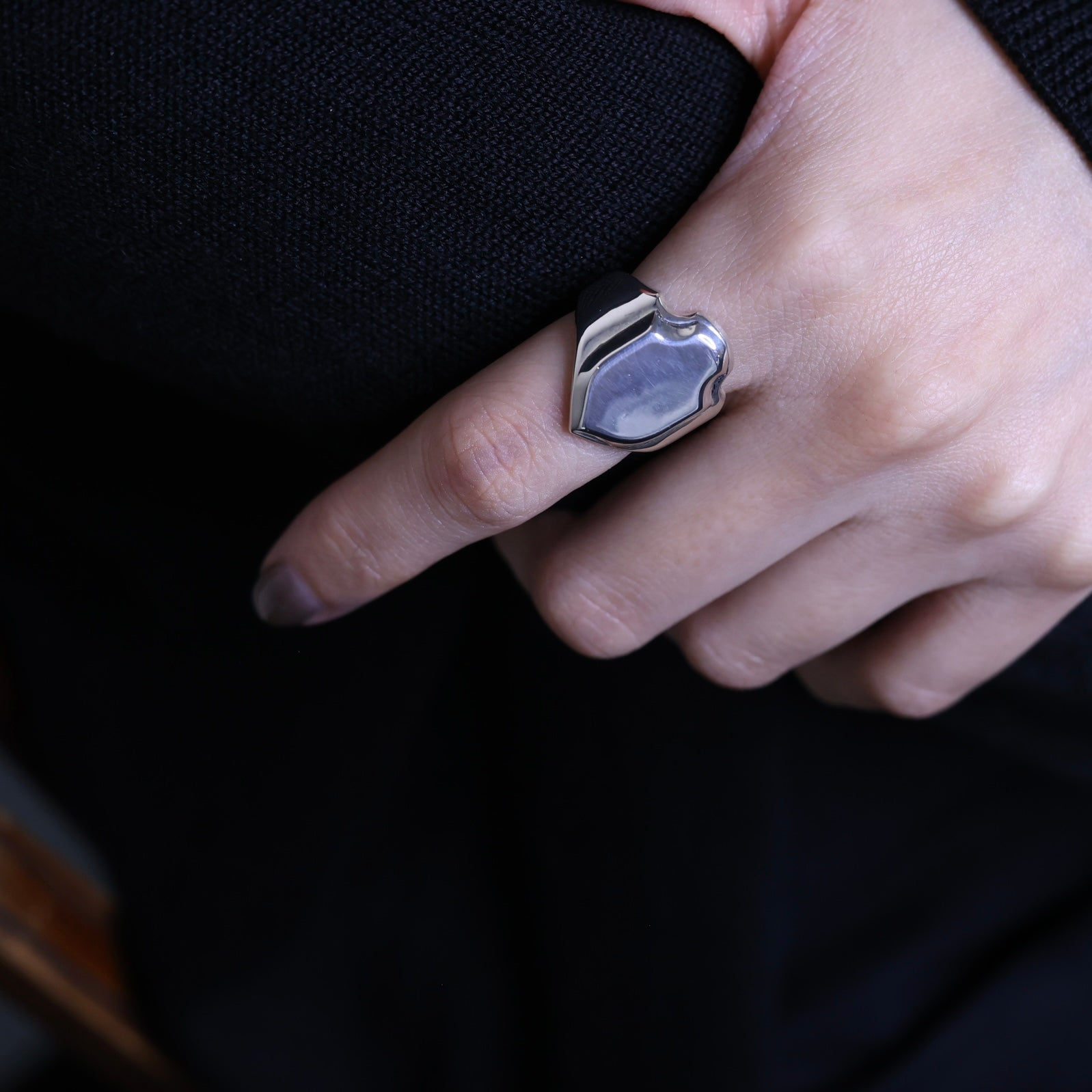SHIELD RING