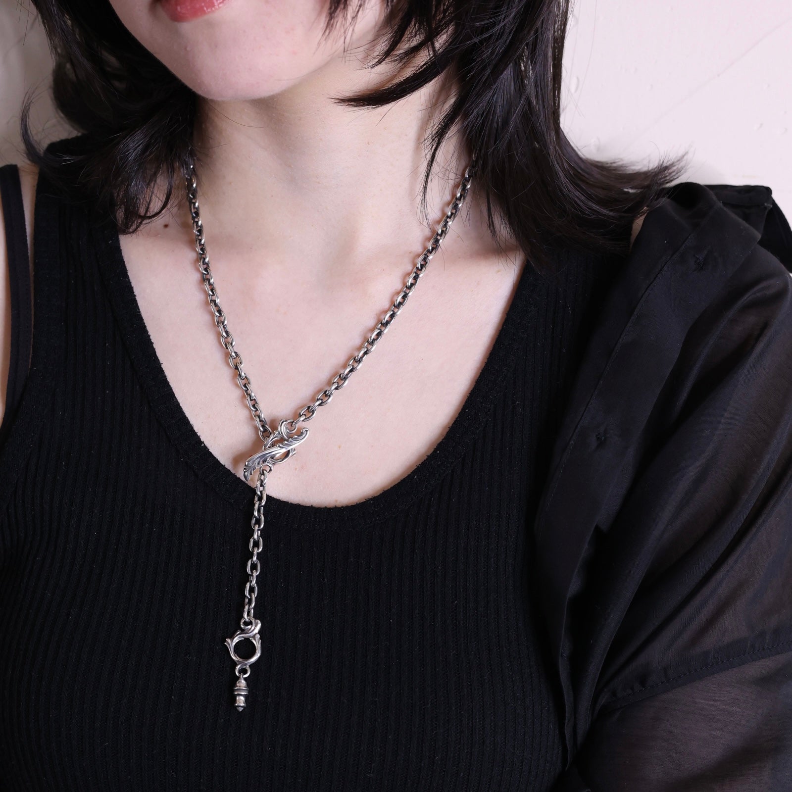 ARABESQUE CHAIN NECKLACE