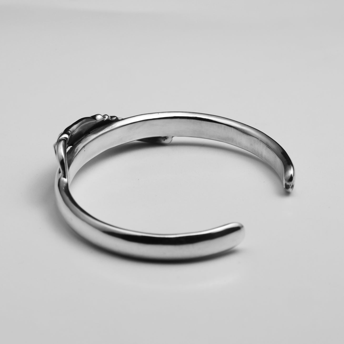 ARABESQUE BANGLE Ⅲ