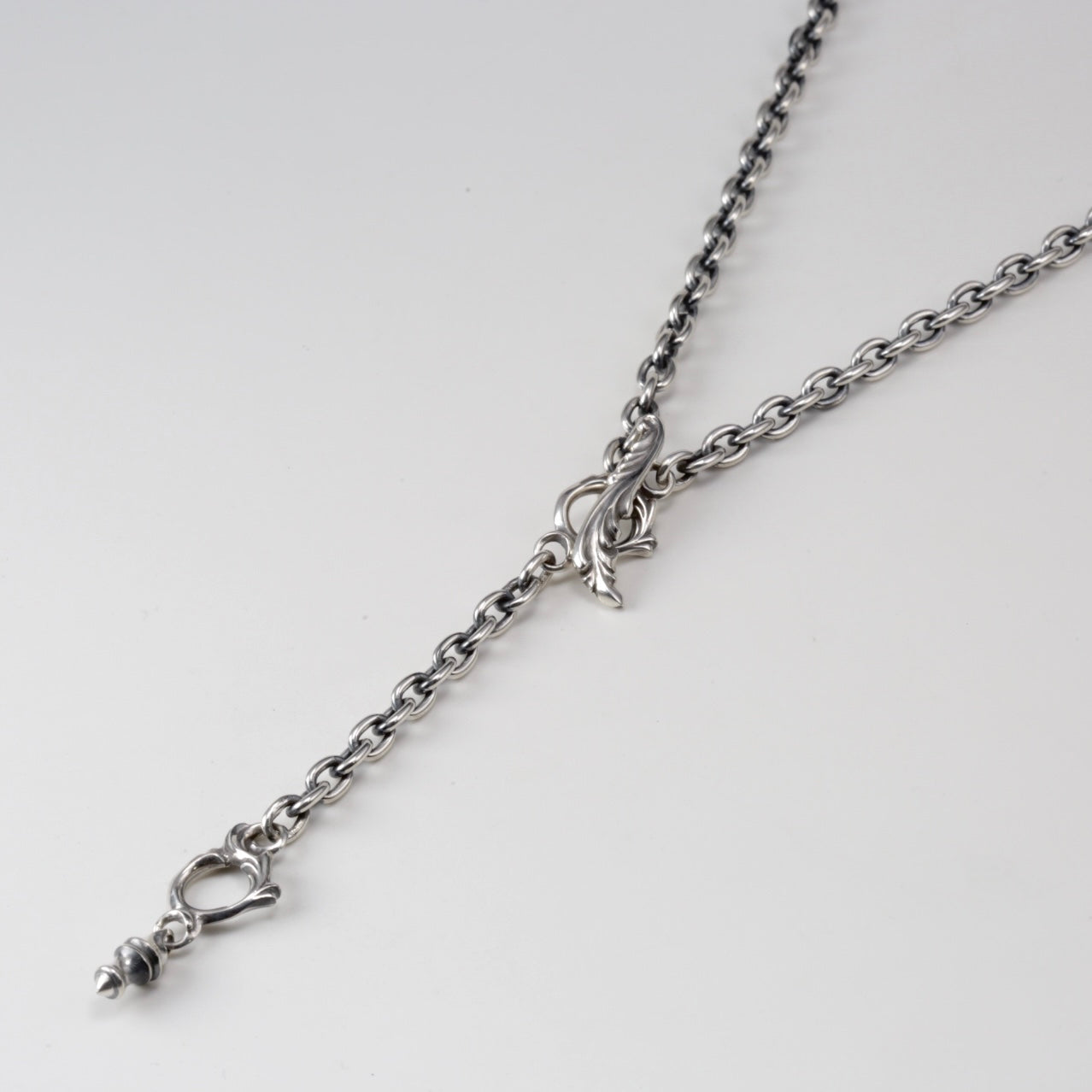ARABESQUE CHAIN NECKLACE