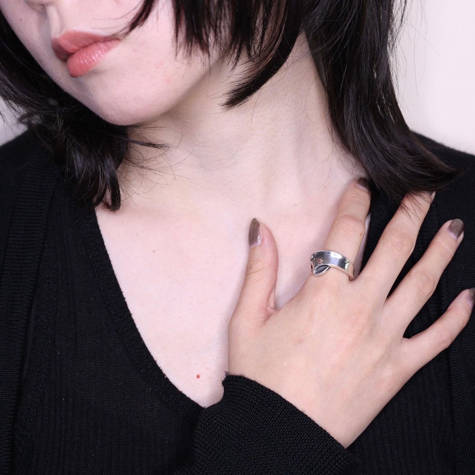 RIBBON RING