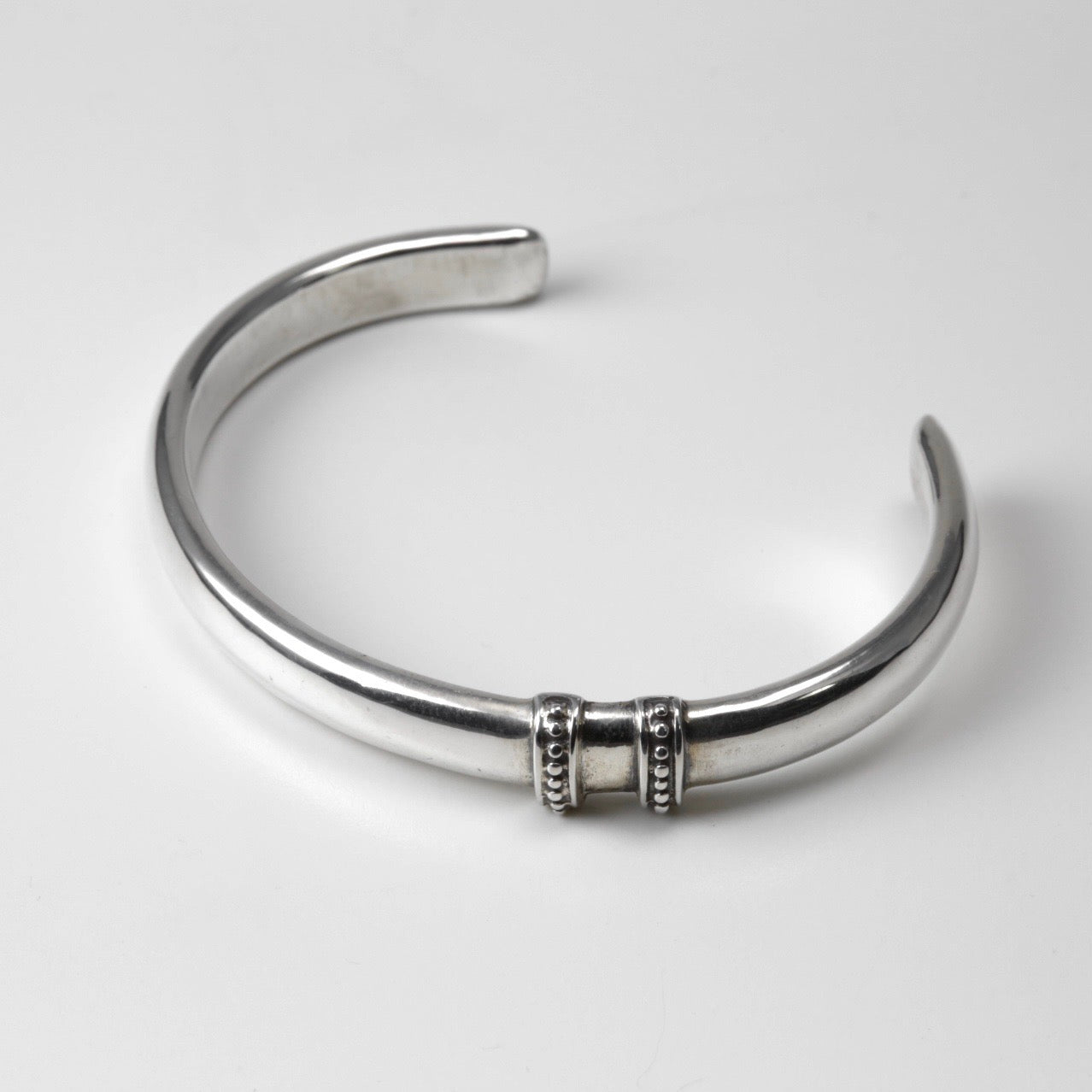 STUDS BANGLE