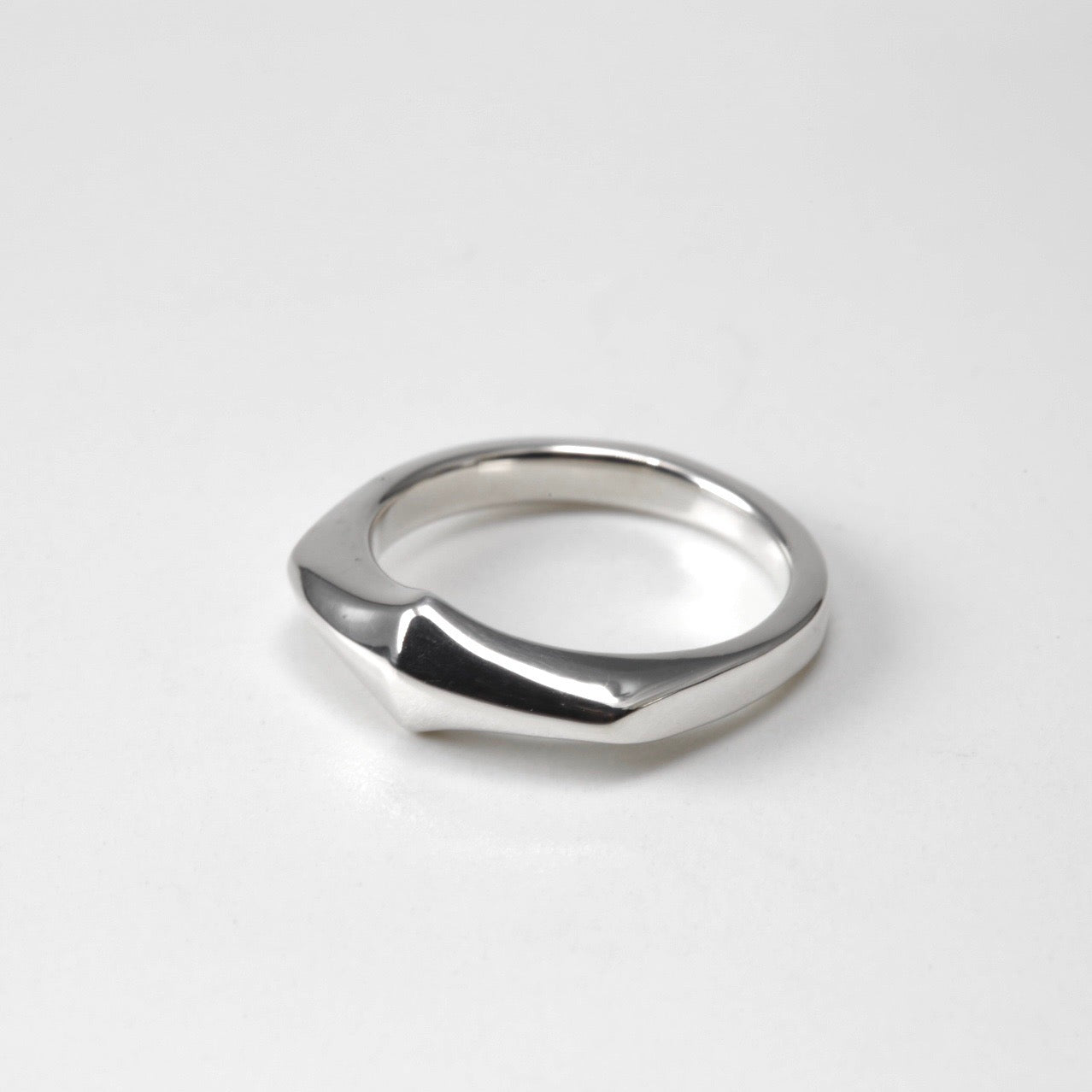 CROSSED EDGE RING NARROW